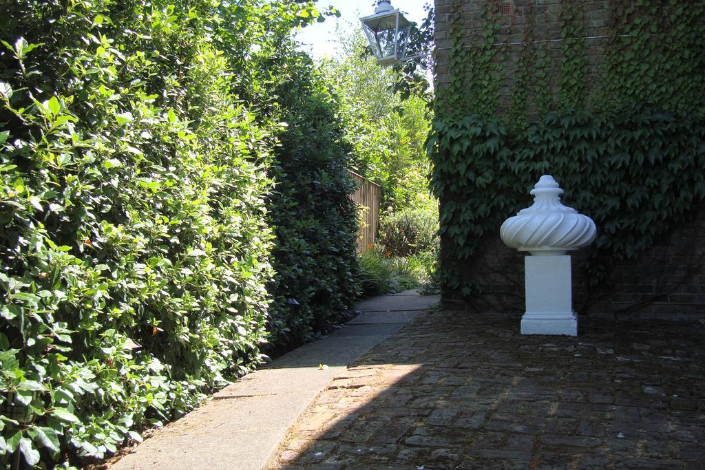 Pinfield Boutique Hotel Hedgerley Exterior photo