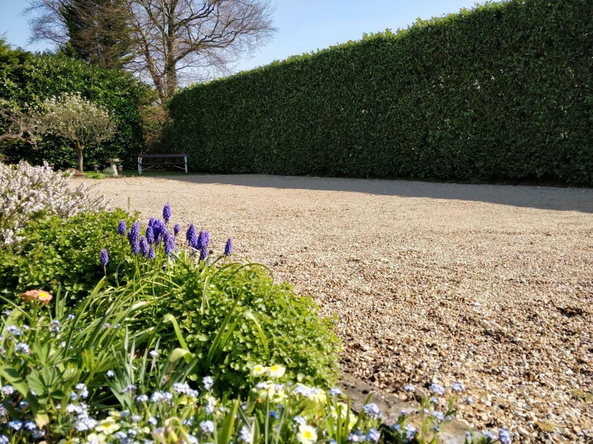 Pinfield Boutique Hotel Hedgerley Exterior photo